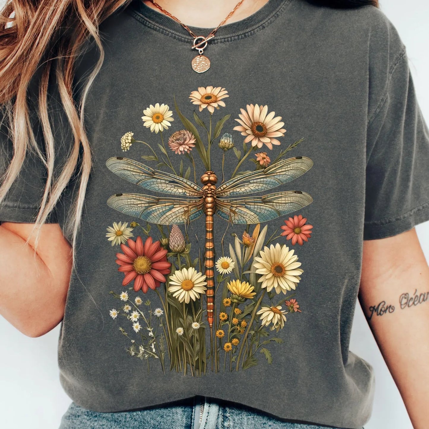 Vintage Dragonfly Pepper Tee