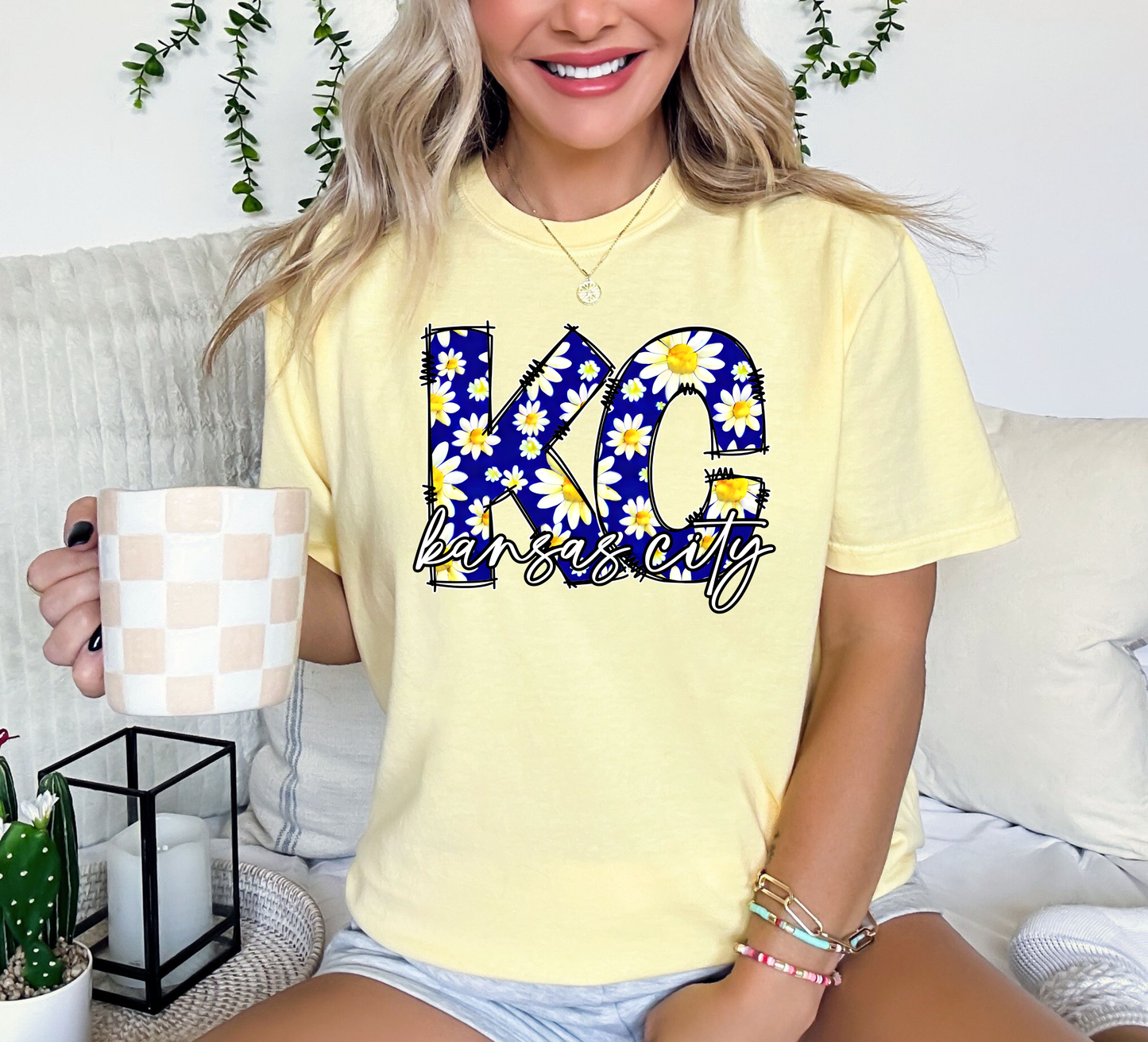 Blue Daisy KC Kansas City Banana Tee