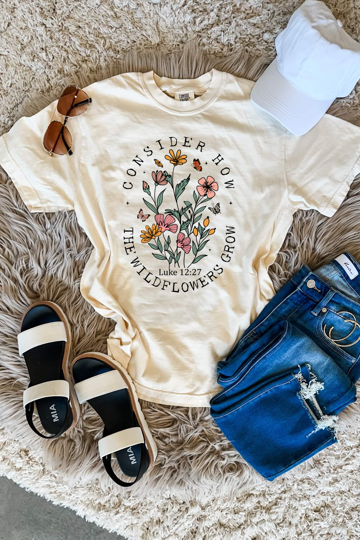 **DEAL PRICE** Consider How The Wildflowers Grow Ivory Tee