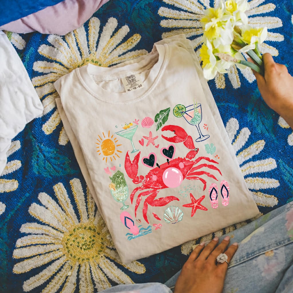 Crab Collage Ivory Tee