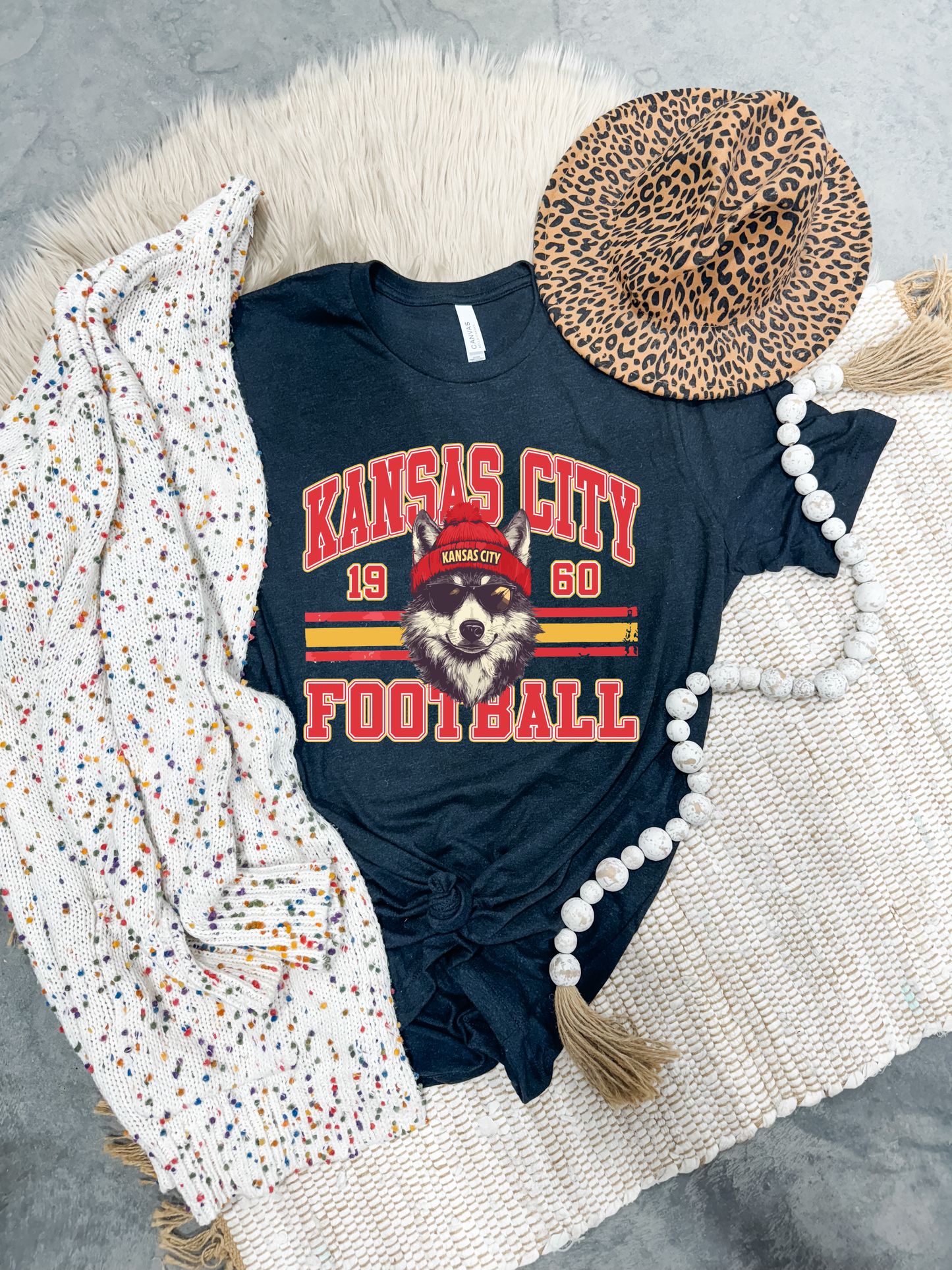 **HALFTIME DEAL** Vertical Kansas City Football Wolf Heather Black Tee