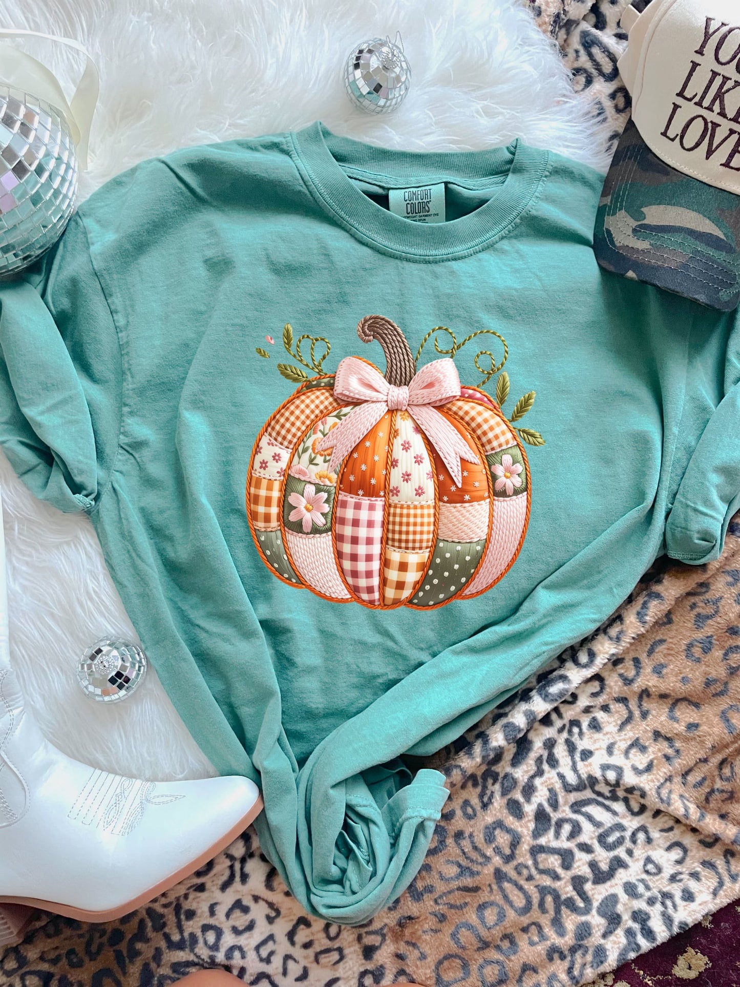 Faux Plaid & Floral Pumpkin Light Green Tee