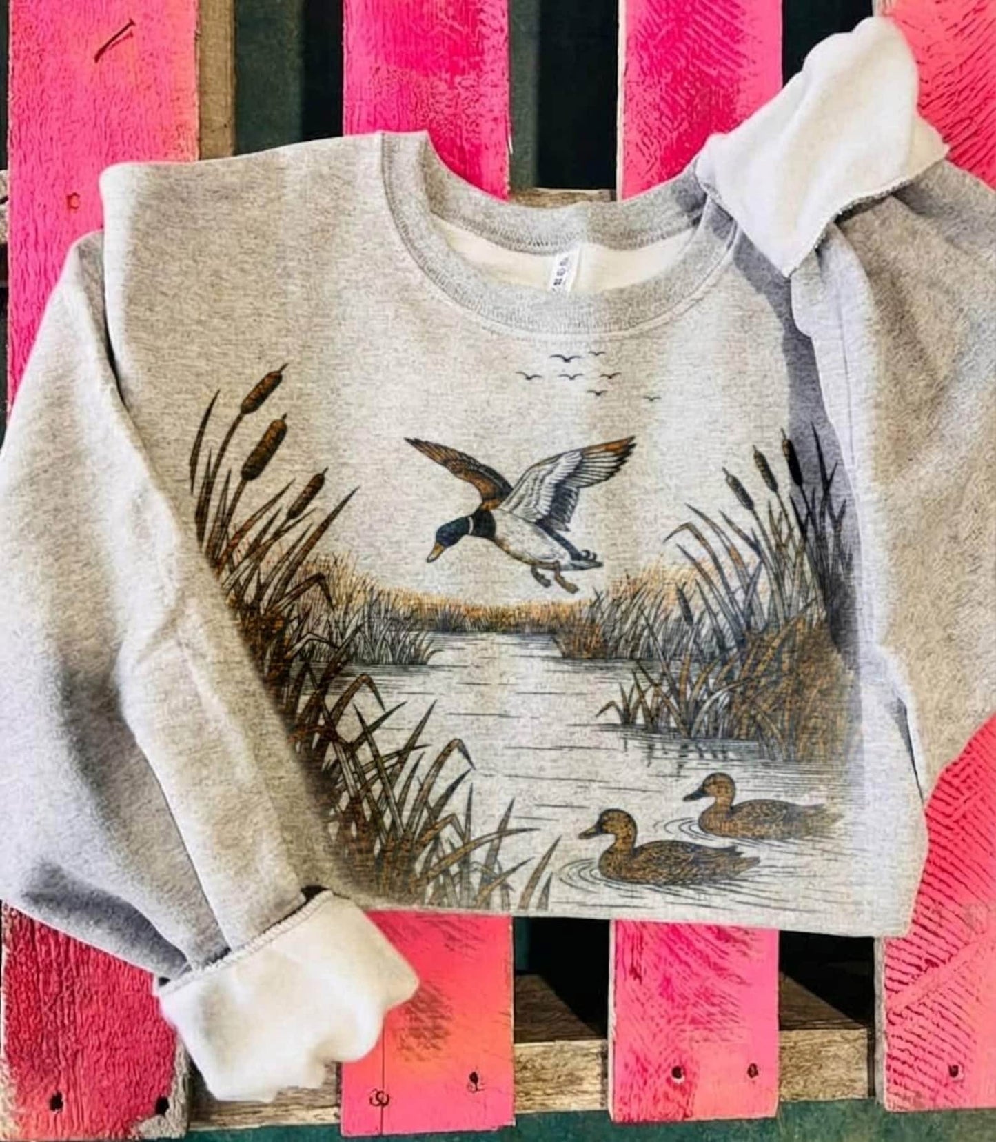 Vintage Mallard Duck Design Ash Sweatshirt