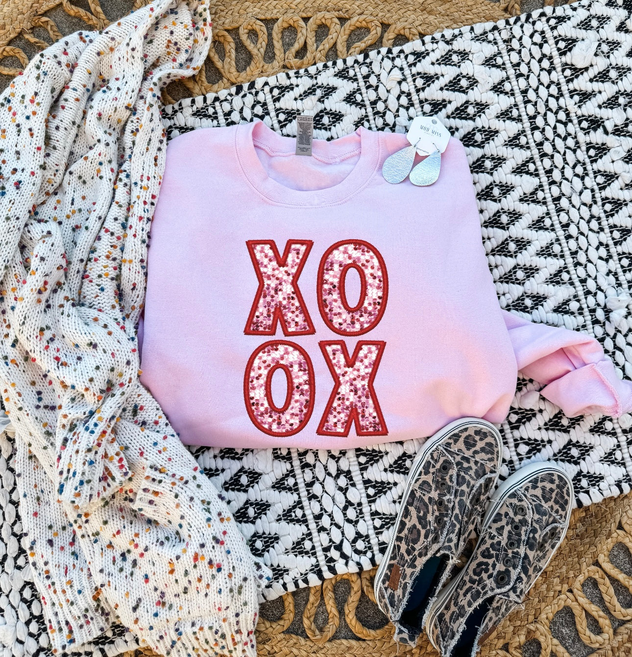 XOXO Light Pink Sweatshirt
