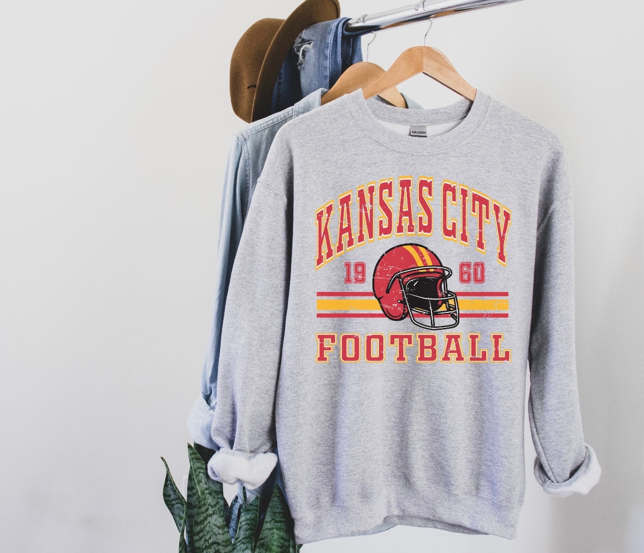 **HALFTIME DEAL** Kansas City Football Helmet 1960 Striped Sports Grey Sweatshirt