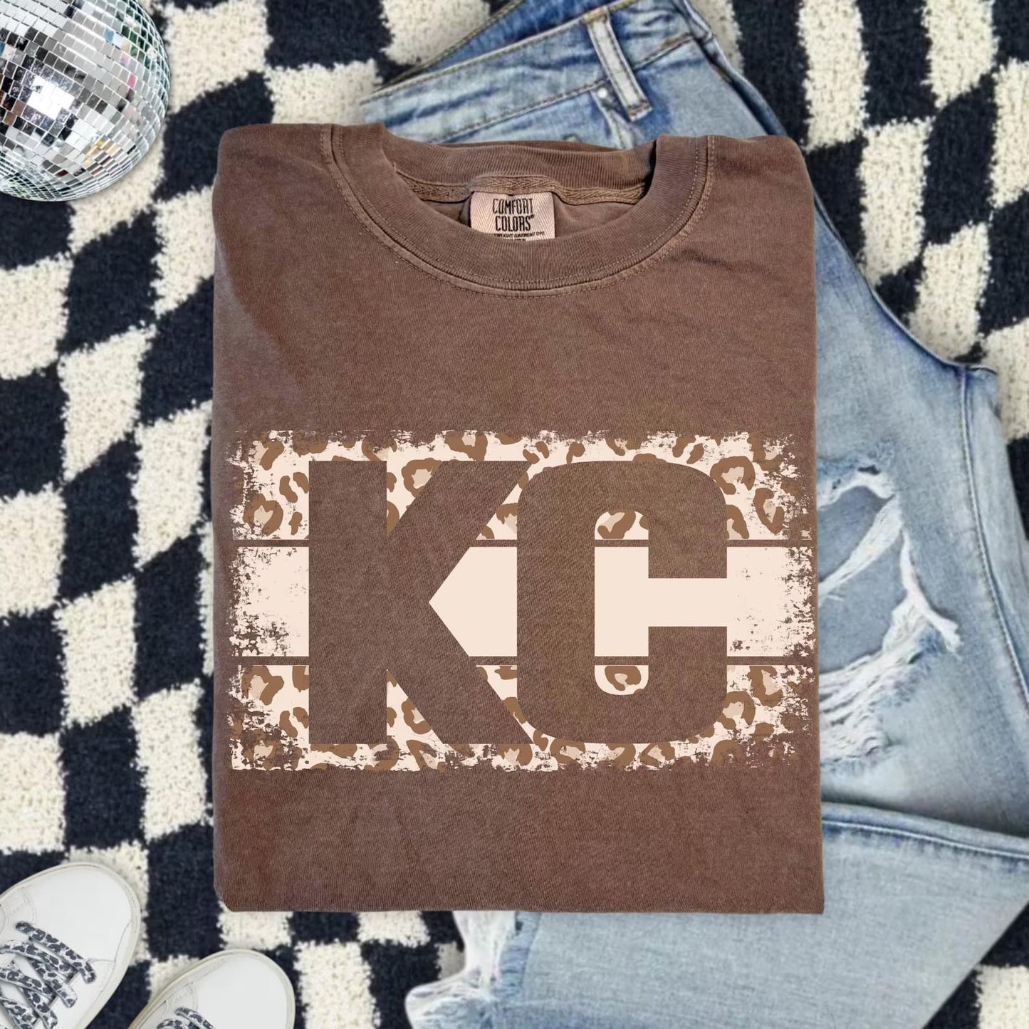 **HALFTIME DEAL** Two Tone Leopard Design Espresso Tee