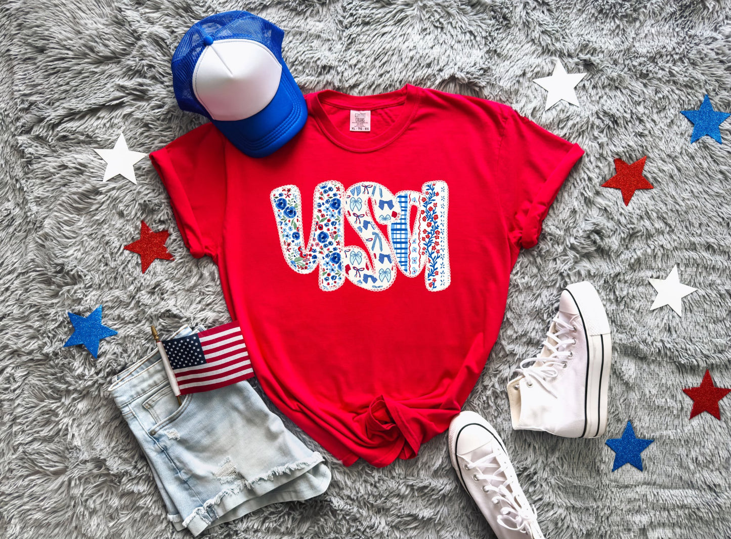 USA Floral & Bow Red Tee