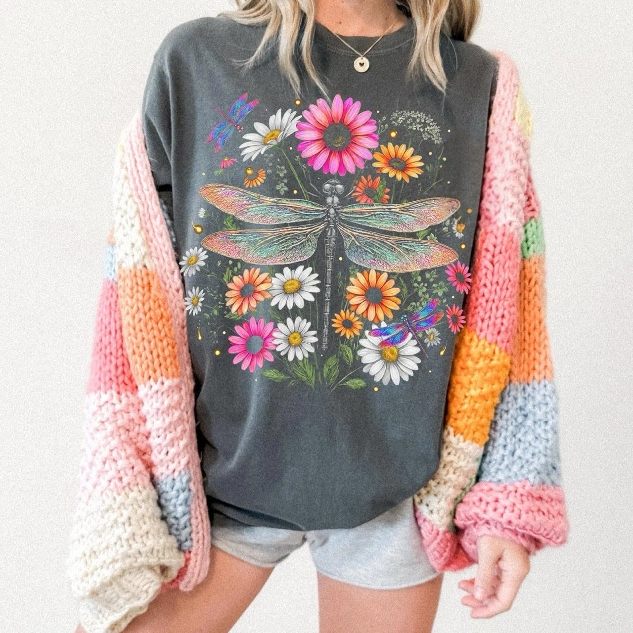 Dragonfly Wildflowers Pepper Tee