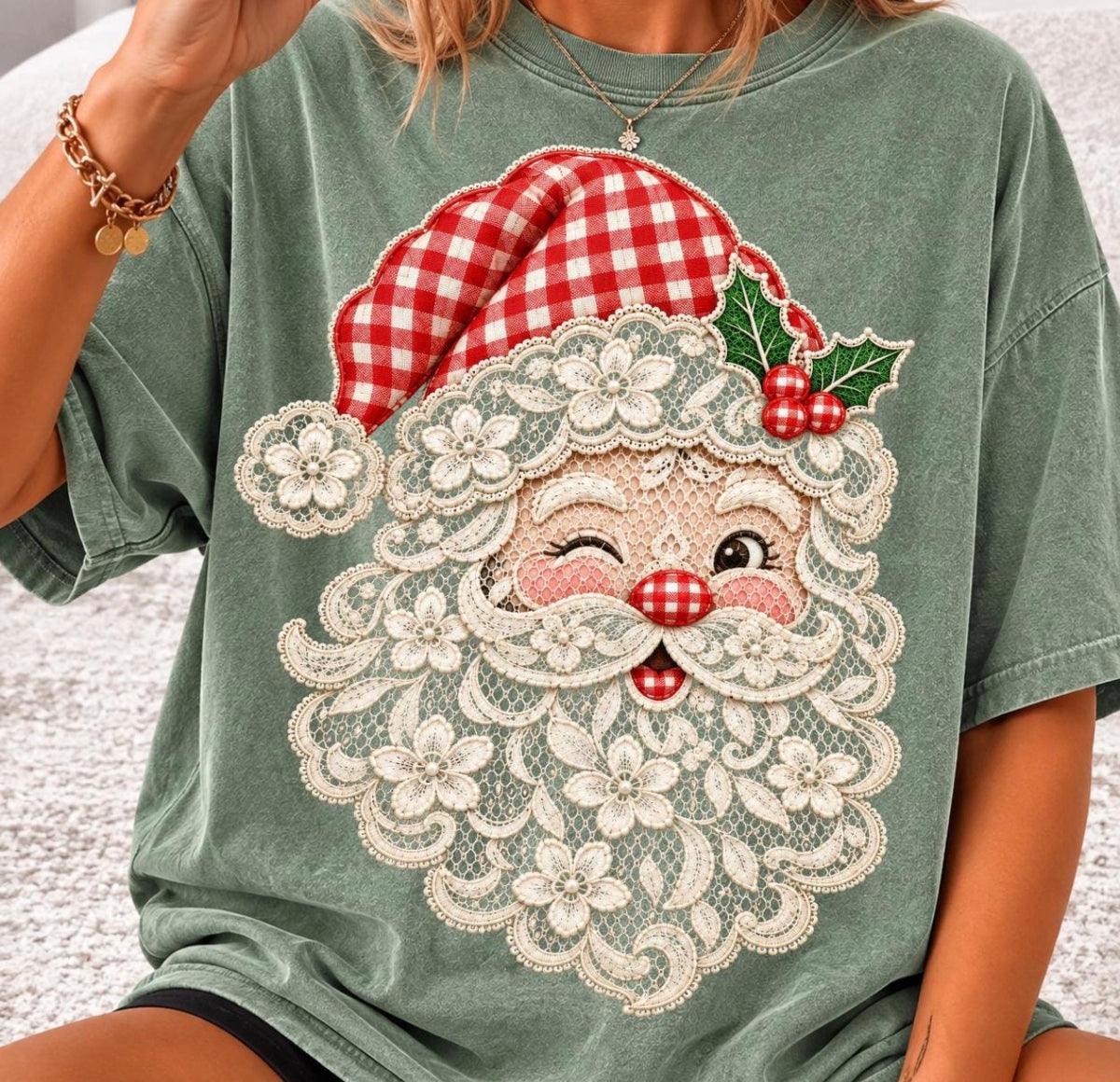 **DEAL OF THE DAY** Lace Santa Moss Tee **FINAL SALE**