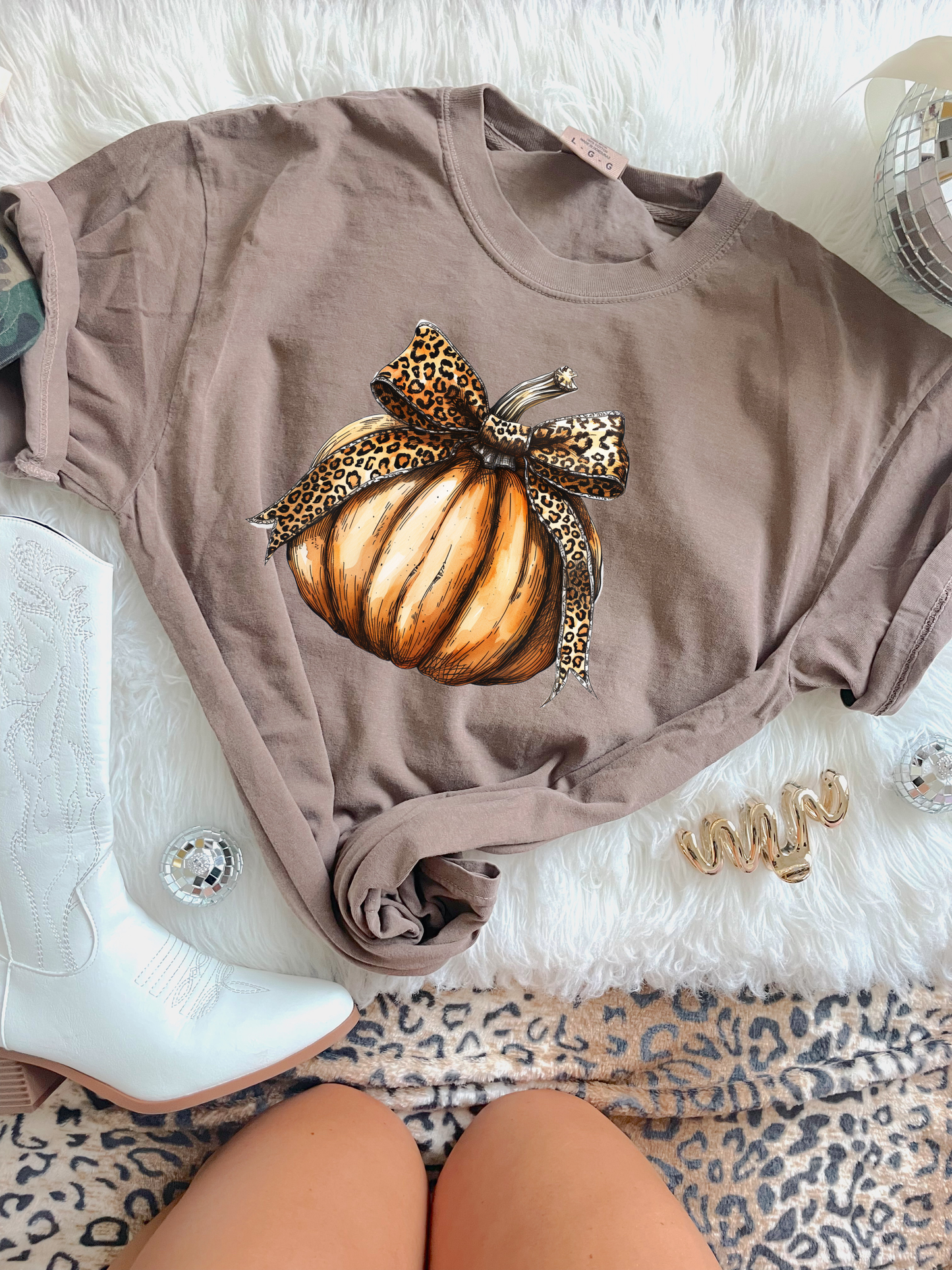 Leopard Bow Pumpkin Espresso Tee