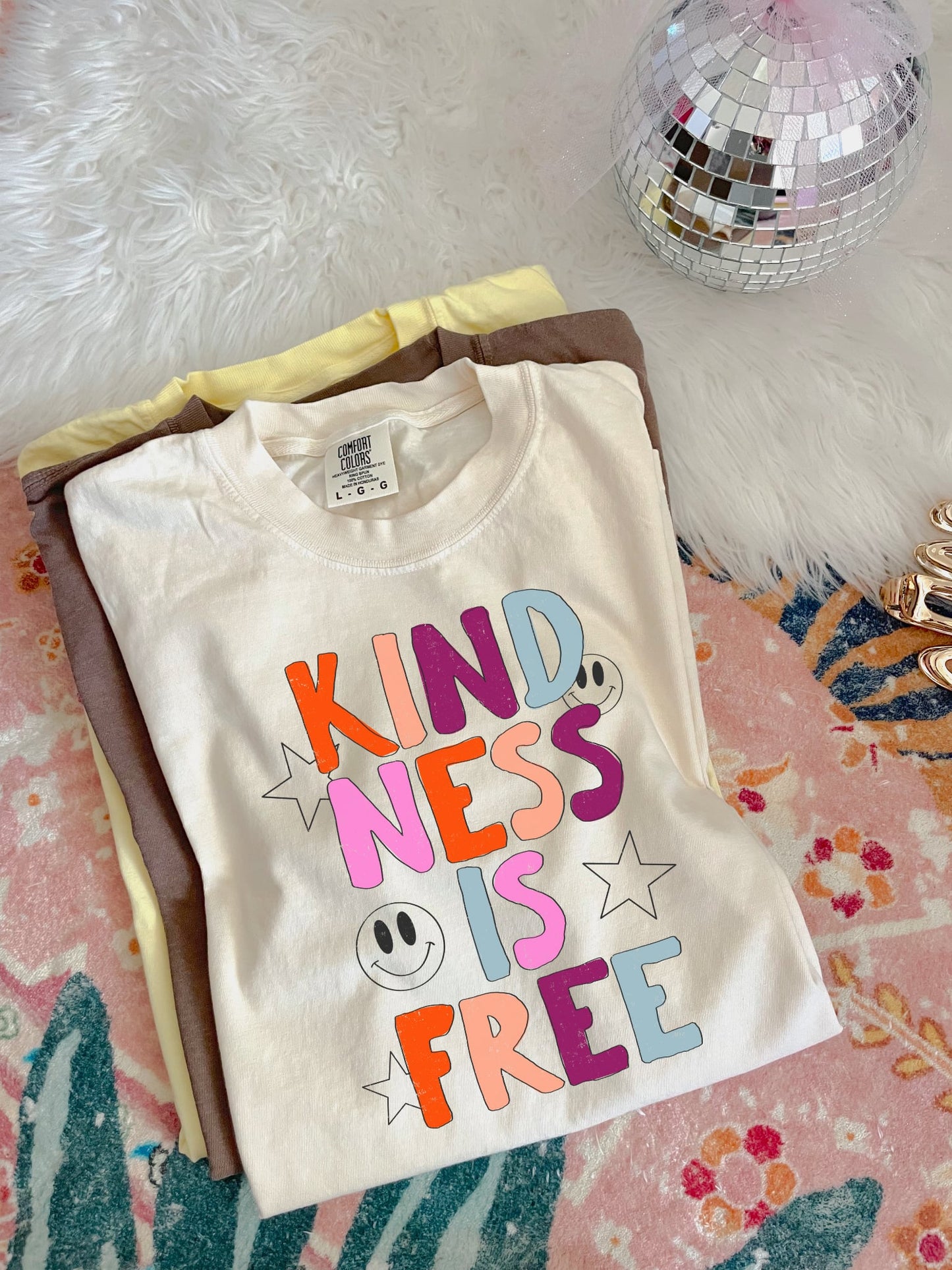 Stars & Smiley Kindness Is Free Ivory Tee