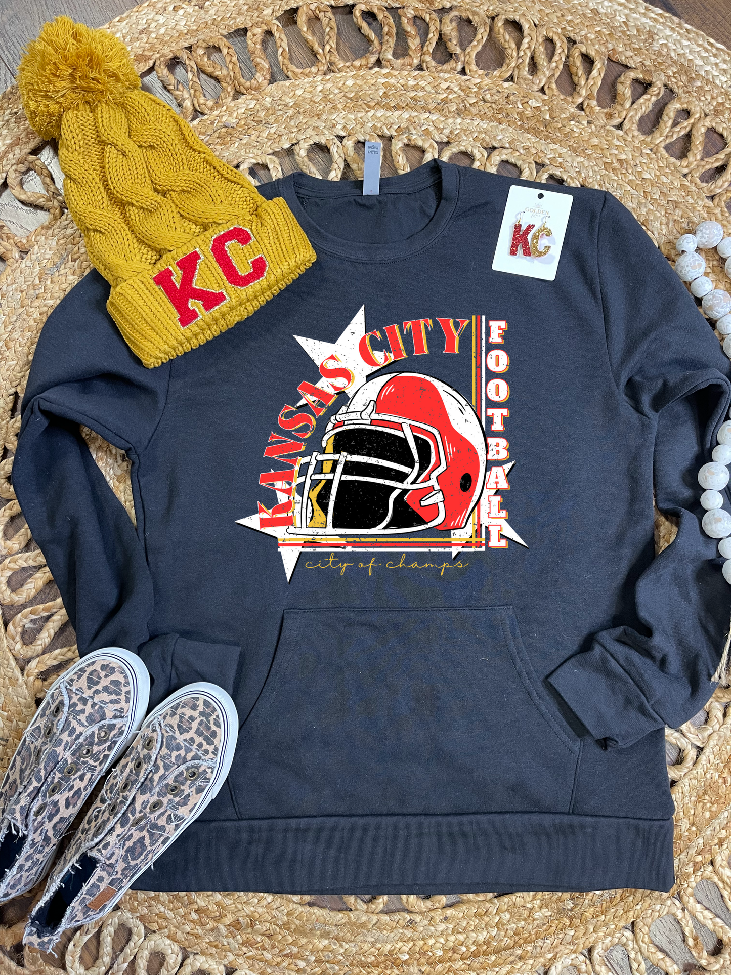 **HALFTIME DEAL** Half Circle Kansas City Football City Of Champs Helmet Black Pocket Sweatshirt