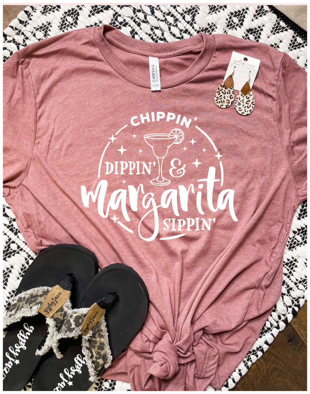 Chippin' Dippin' & Margarita Sippin' Mauve Tee