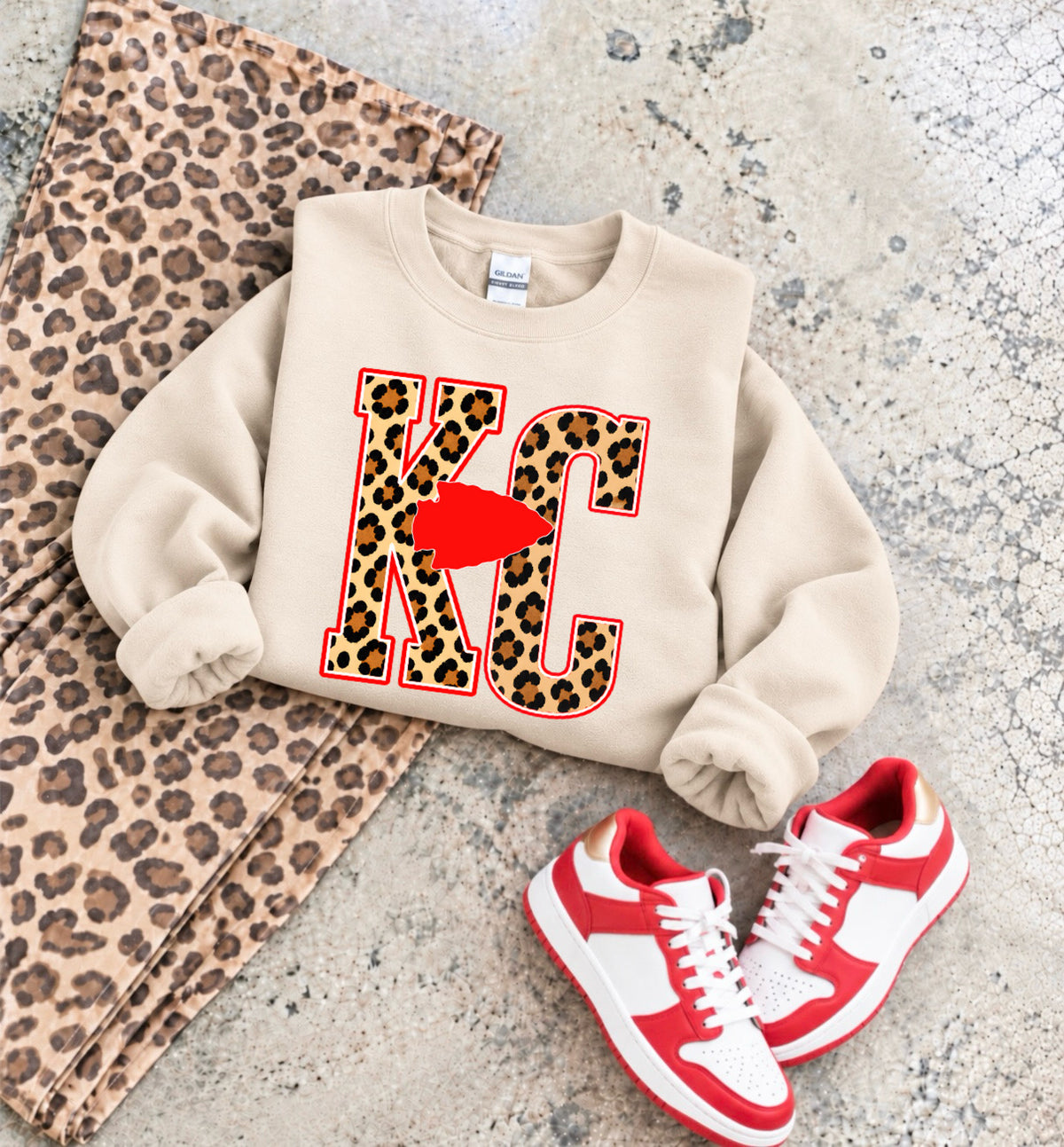 **HALFTIME DEAL** Tan Brown Leopard Red Arrowhead Sand Sweatshirt