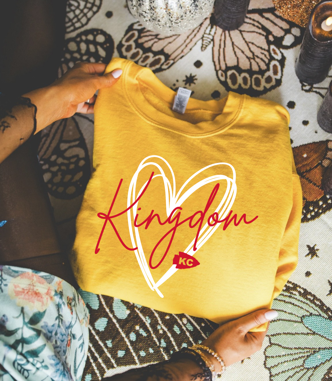 **HALFTIME DEAL** Doodle Red & Gold Kingdom Heart Script Gold Sweatshirt