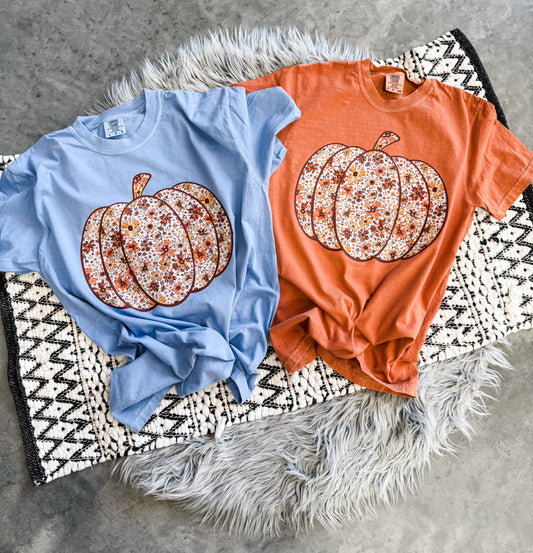 Natural Fall Floral Pumpkin Tee