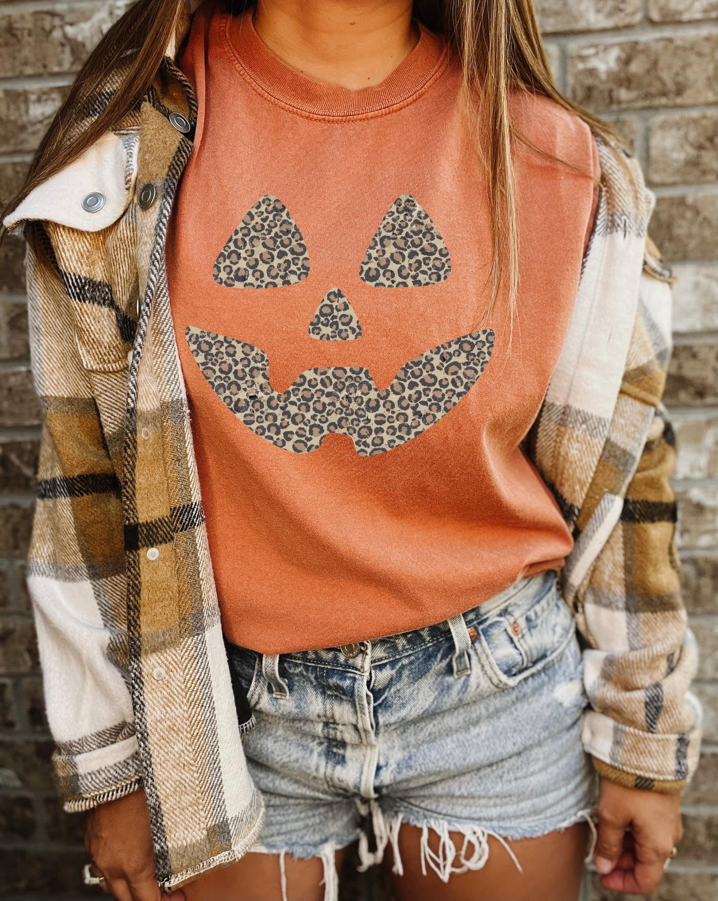 Leopard Jack-o’-lantern Yam Tee