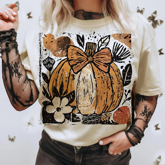 Square Flower Pumpkin & Bow Ivory Tee
