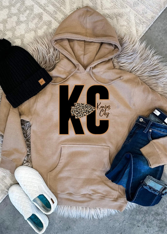 Horizontal Leopard Arrowhead KC Sand Hoodie