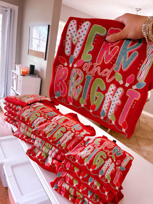 **DEAL OF THE DAY** Pattern Merry & Bright Red Option