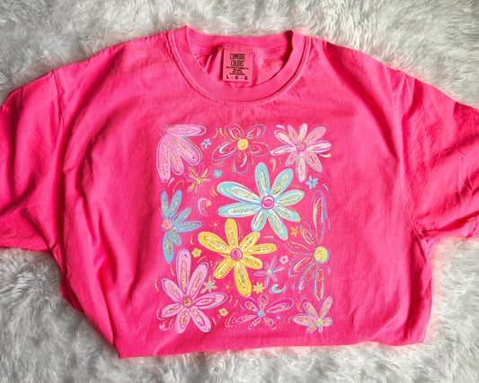 **DEAL PRICE** Summer Daisies Neon Pink Tee