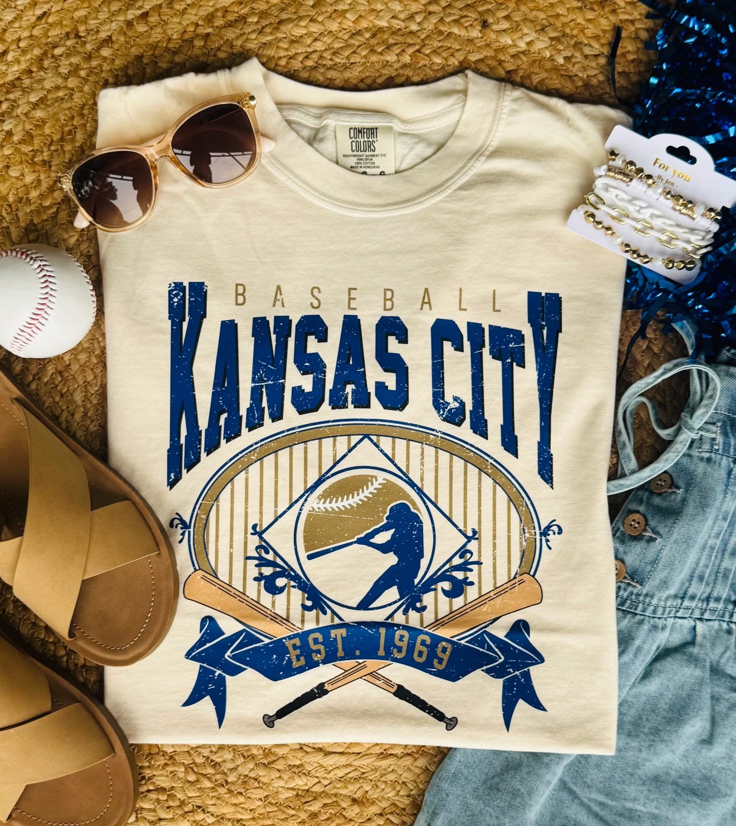 **DEAL OF THE DAY** KC Baseball Crossed Bats Ivory Tee