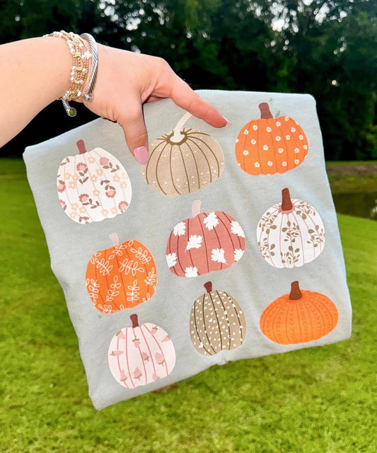 Floral Pattern Pumpkin Collage Bay Tee