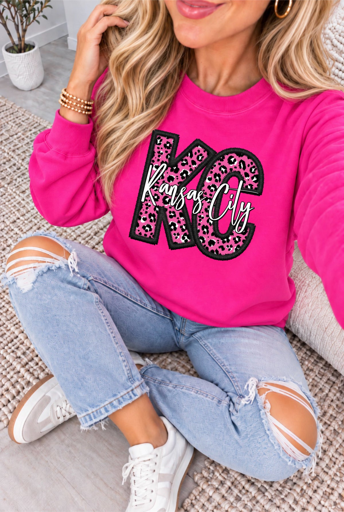 **DEAL OF THE DAY** KC Kansas City Pink Leopard Print Heliconia Sweatshirt