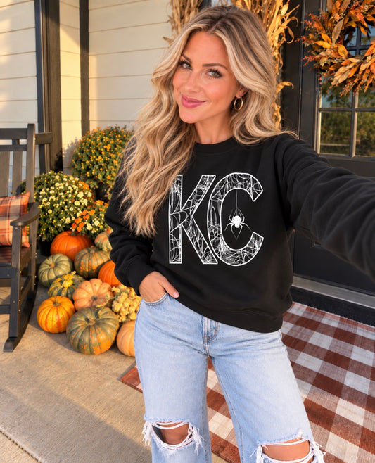 **HALFTIME DEAL** White KC Spider Wed Black Sweatshirt