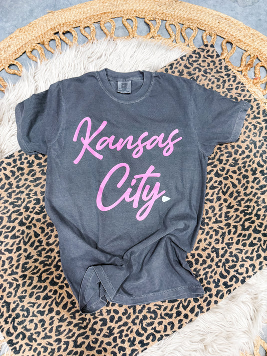 **DEAL OF THE DAY** Pink Kansas City White Arrowhead Pepper Tee