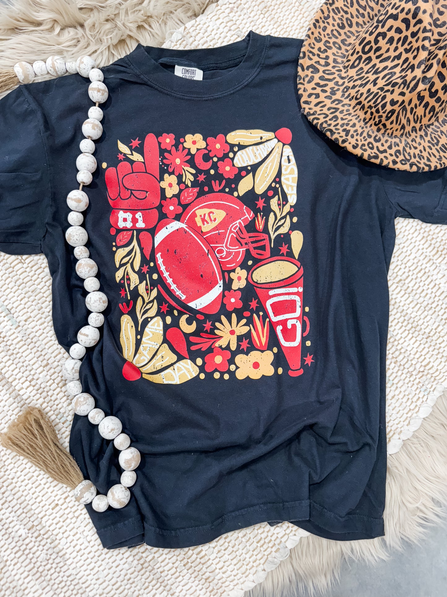 KC Daisy Collage Black Tee