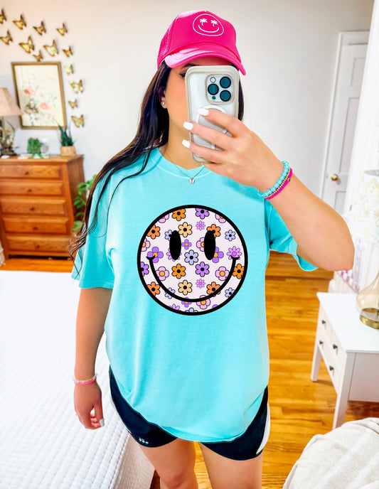 **DEAL PRICE**  Purple & Summer Daisies Smiley Chalky Mint Tee