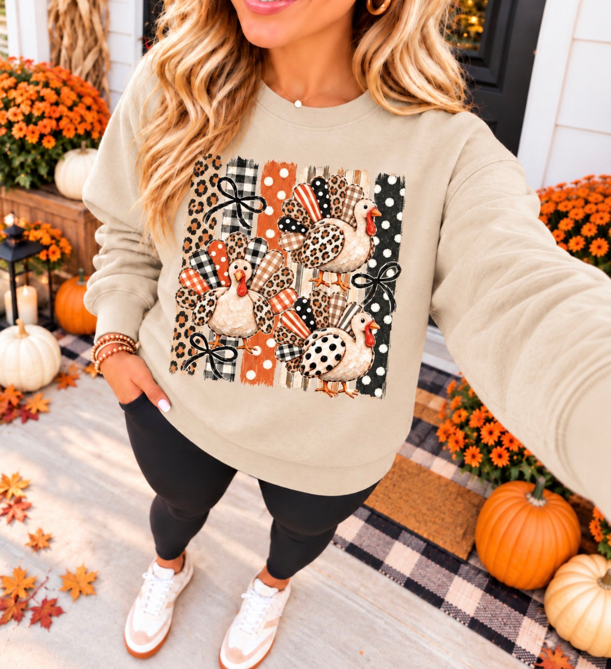 Multiple Lined Thanksgiving Turkey Sand Sweatshirt