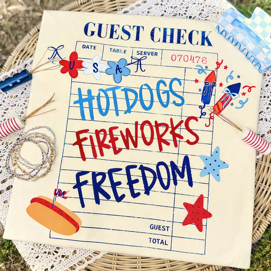 **DEAL OF THE DAY** 4th of July Guest Check Ivory Tee