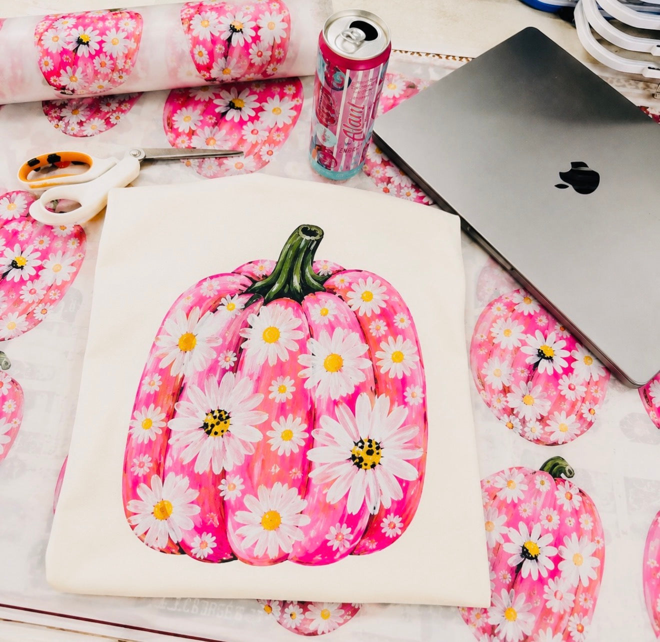 **DEAL OF THE DAY** Pink Pumpkin & Sunflowers Ivory Tee