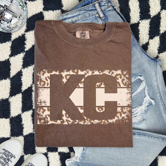 **HALFTIME DEAL** Two Tone Leopard Design Espresso Tee