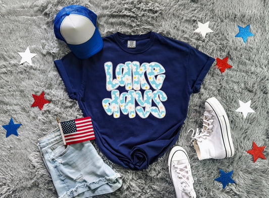 Trendy Daisy Lake Days Navy Tee