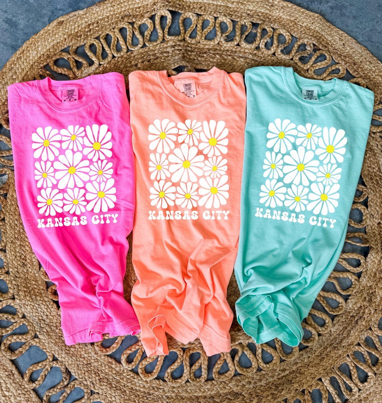 White Daisy Collage KC Neon Tee Option