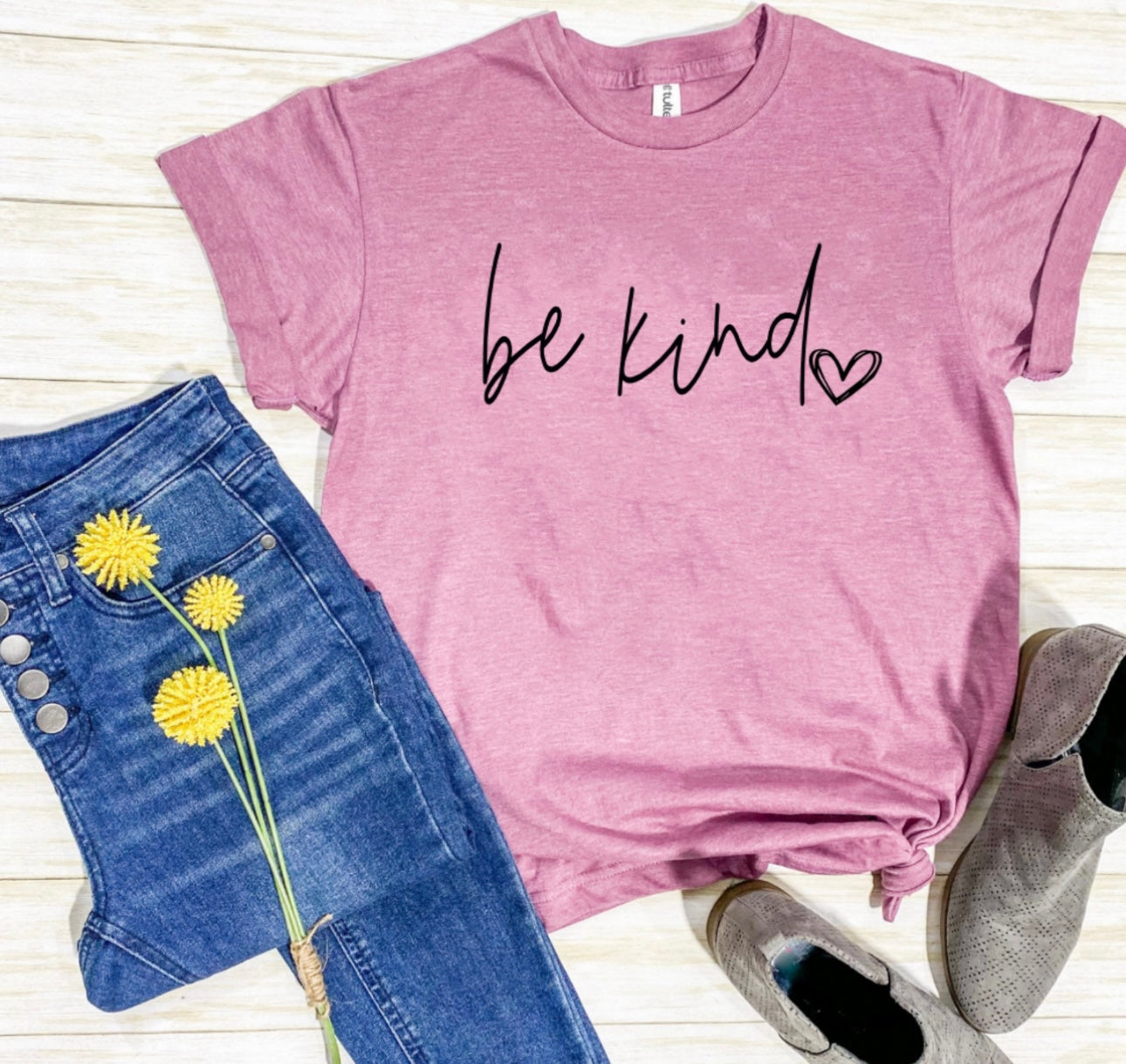 Black Be Kind Script Heather Cassis Tee - Olive Street Boutique