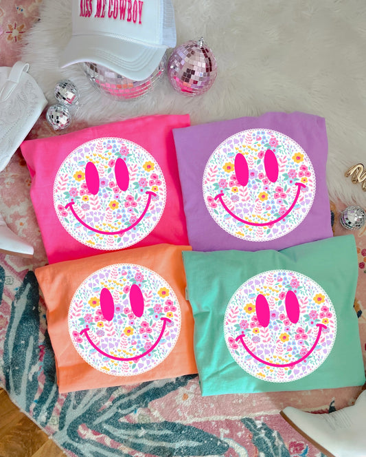 **DEAL PRICE** Ditsy Flowers Tee Color Option