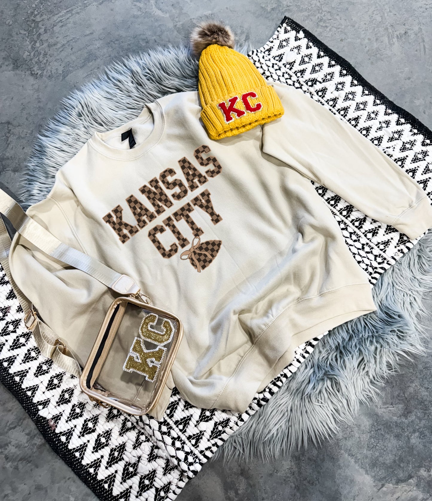**HALFTIME DEAL** Brown Checkered Kansas City Arrow Sand Sweatshirt