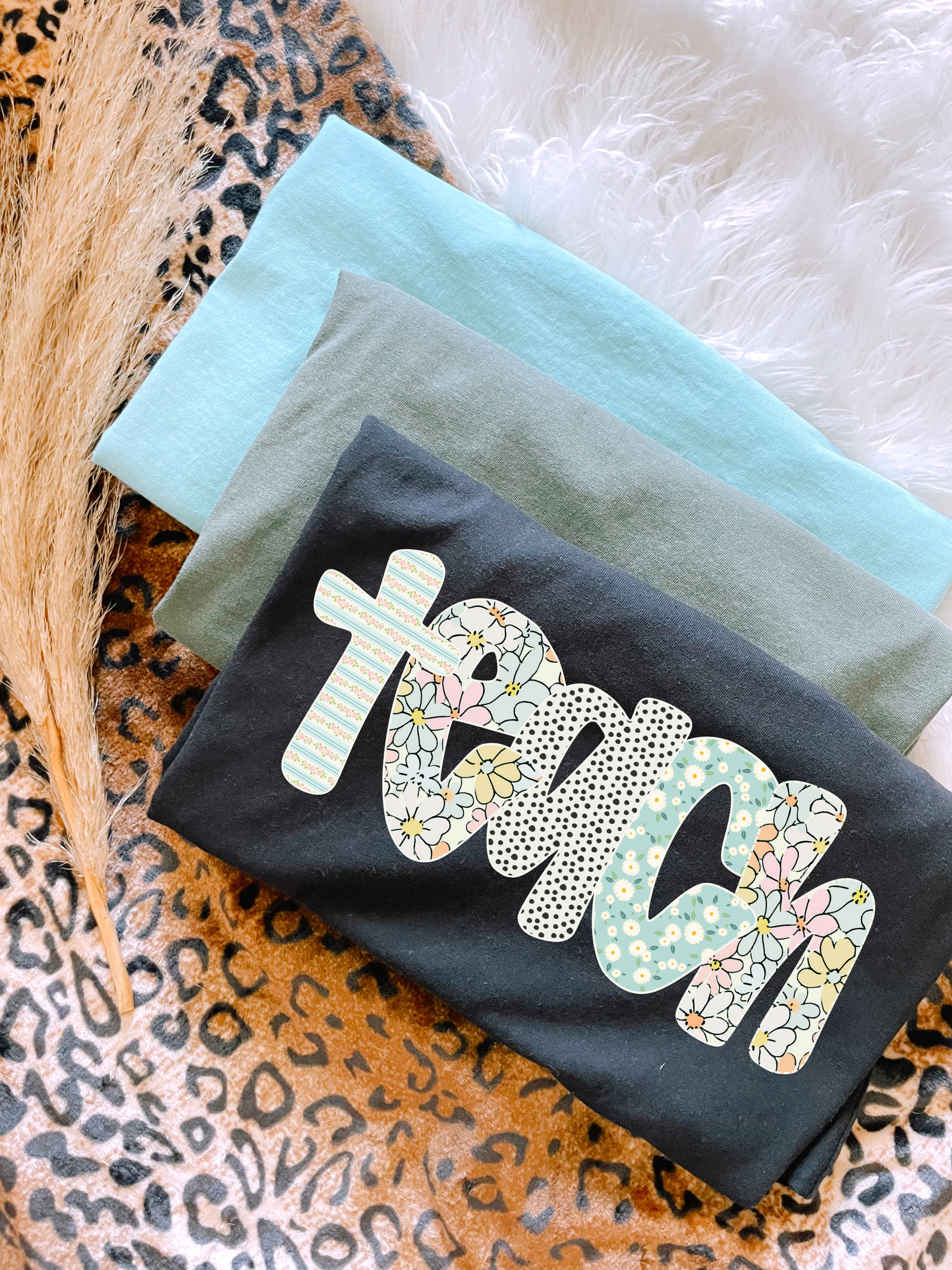 **Back To School** Coquette Girly Distressed Daisies Teacher Black Tee