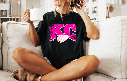 **HALFTIME DEAL** Pink KC Checkered Arrowhead Black Tee