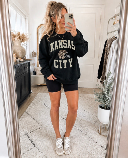 Oval Neutral Kansas City Leopard Helmet Black Sweatshirt