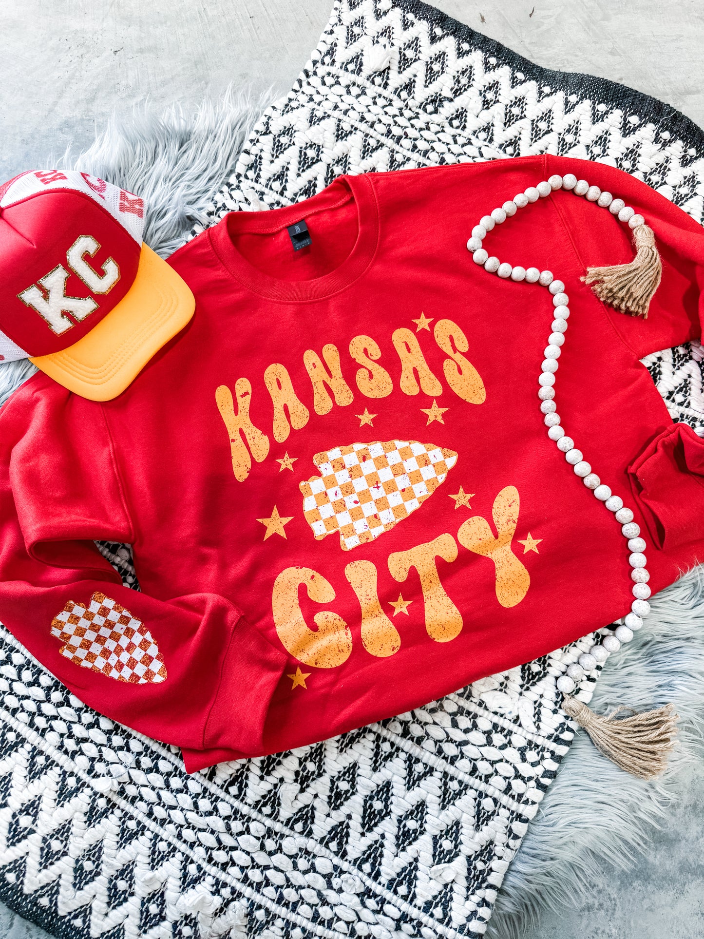 Kansas City Retro Checkered Arrow & Distressed Checkered Arrow Sleeve Red Sweatshirt