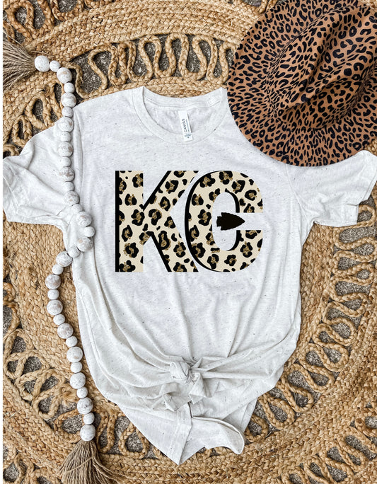 Brown Leopard KC Arrowhead Oatmeal Tee