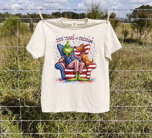USA Couch Ivory Tee