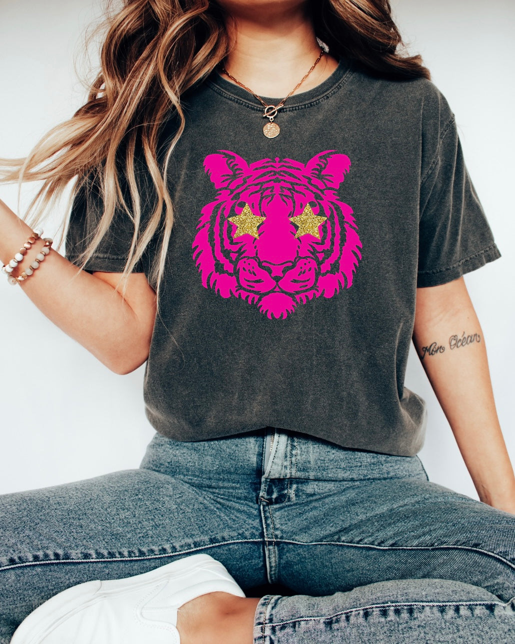 Hot Pink Lion Pepper Tee